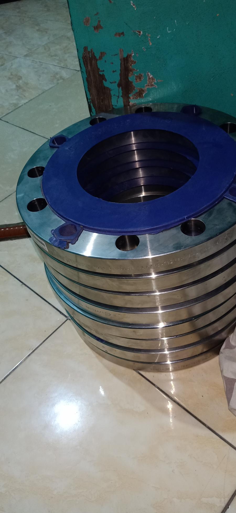 FLANGE WN / BLIND / SO SS304 / 316